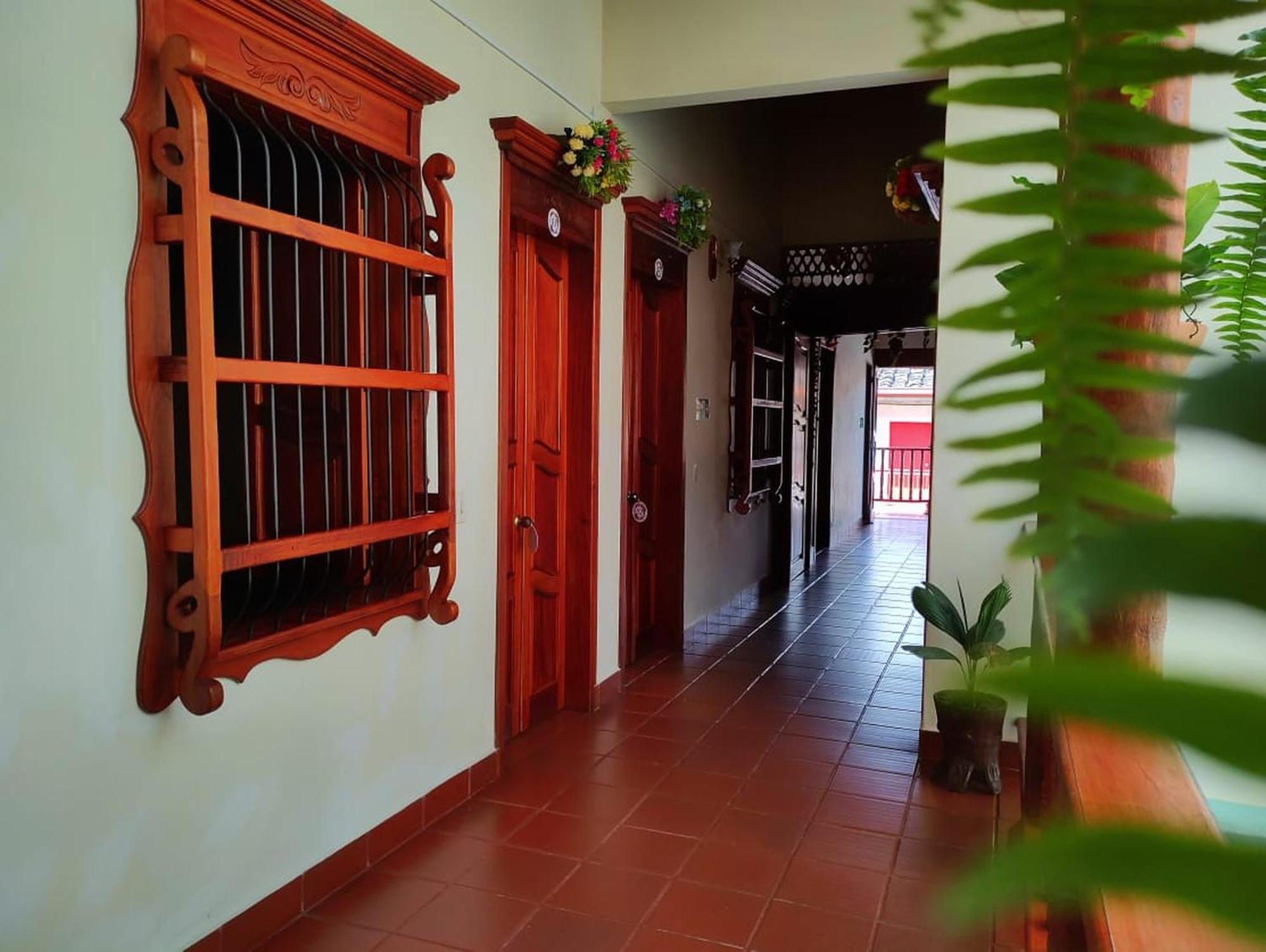 La Casa de las Flores Hostal Jardín Exterior foto